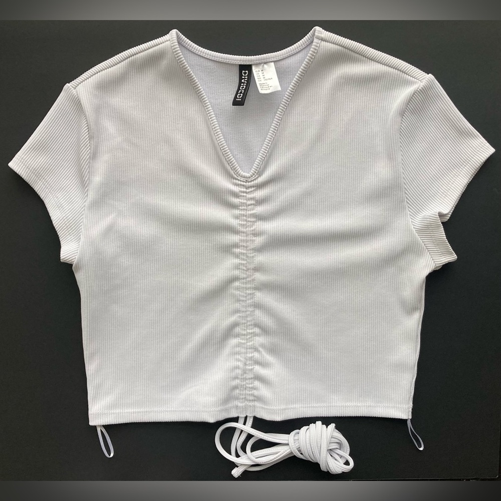 H&M Divided Ruched Crop Top with Waist String - White - Women's Medium